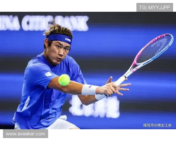 张之臻逆转晋级巴黎大师赛八强展现中国男网新突破